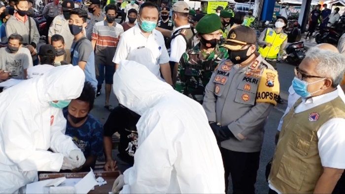 Pjs Bupati Mojokerto Tancap Gas Operasi Yustisi, Pelanggar Langsung Rapid Test di Tempat