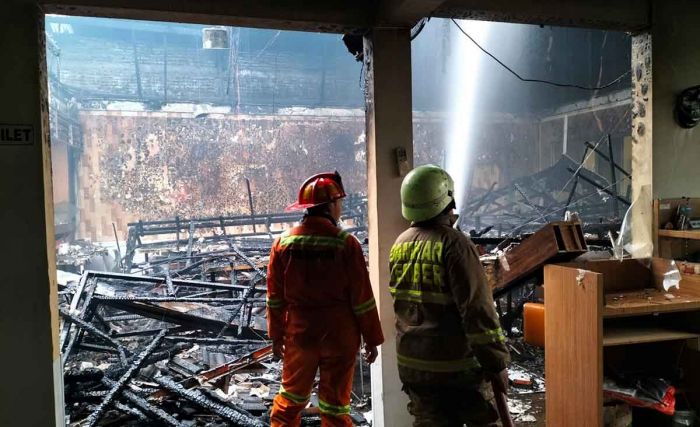 Hotel di Jember Terbakar, Api Berasal dari Restoran