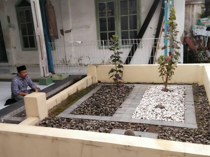 ​Ziarah Makam Pendiri NU KH Abd Chalim di Cirebon, Saatnya Dianugerahi Gelar Pahlawan (1)