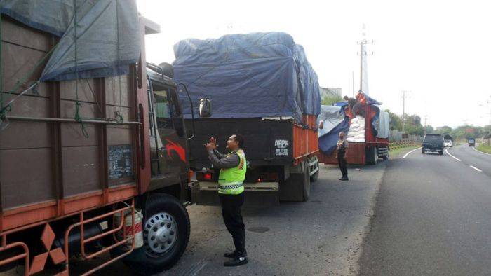 Nekad Melintas di Wilayah Jombang, Truk Besar Ditilang