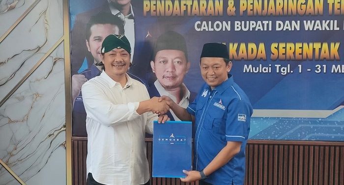 Pilkada Kediri, Setelah Daftar ke Nasdem, Bos Rokok Tajimas Daftar Bacabup ke Partai Demokrat