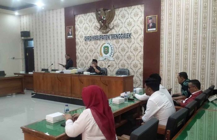 Ketua Bapemperda DPRD Trenggalek Sebut Raperda 2025 Layak Dibahas