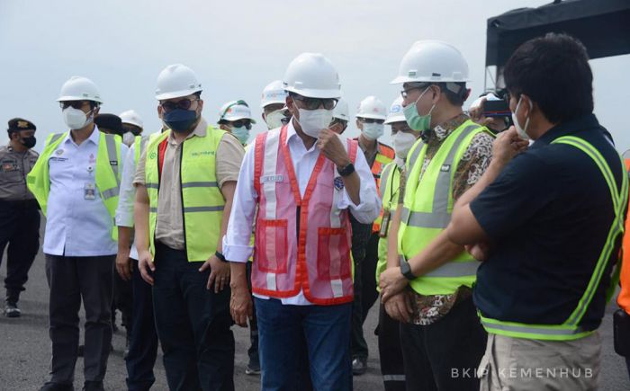 Tinjau Pembangunan Bandara Dhoho Kediri, Menhub: Bisa Menjadi Contoh Bagi Swasta Lain