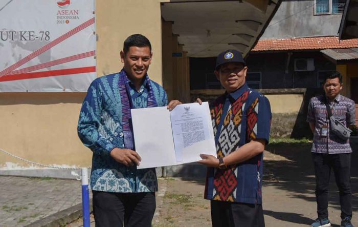 Wali Kota Serahkan Sertifikat Cagar Budaya SMAN 1 Kediri