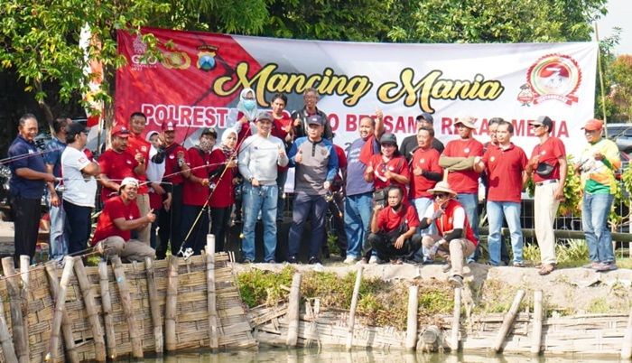 Meriahkan Hari Bhayangkara ke-76, Polresta Sidoarjo Gelar Mancing Mania Bersama Rekan Media