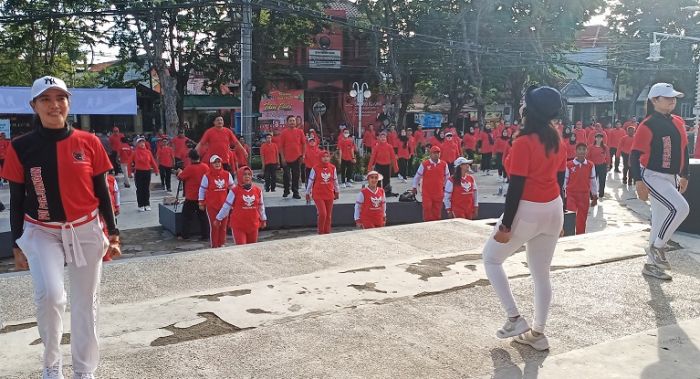 Pecahkan Rekor MURI, Ratusan Pengurus dan Kader PDIP Gresik Ikuti Sicita