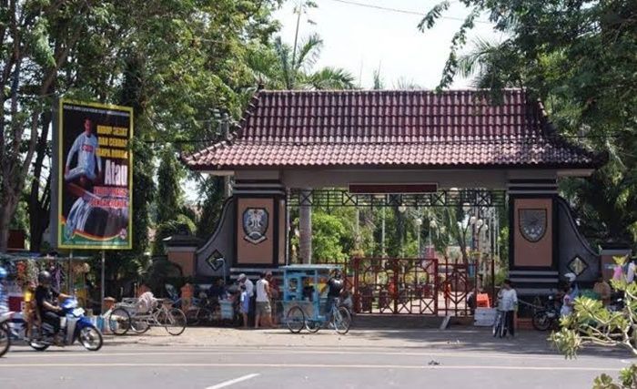 Ada Kenaikan Pajak 11 Persen, Revitalisasi Alun-Alun Kota Probolinggo Tetap Jalan