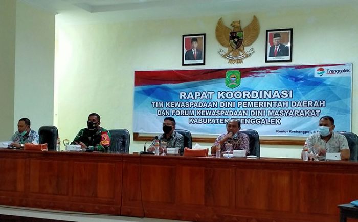 Bahas Penanganan Covid-19 dan Pilkada, Kesbangpol Trenggalek Gelar Rakor Tim Kewaspadaan Dini