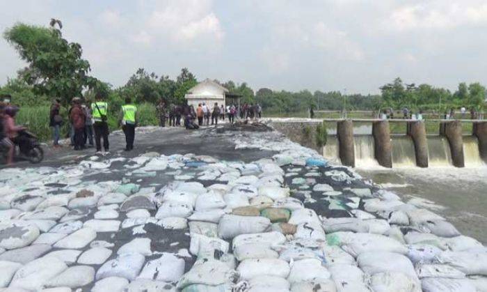 Akhirnya, Aspalindo Akui Buang Limbah Beracun di Sungai Afur Sumobito Jombang