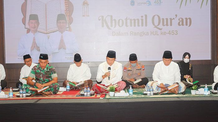 Peringati HJL ke-453, Pemkab Lamongan Gelar Khotmil Quran