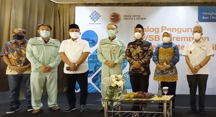 Kunjungi PT Smelting, Menaker Dorong Penghapusan Pelecehan Seksual dan Diskriminasi di Tempat Kerja