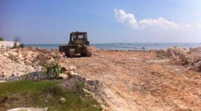 Ketua DPRD Gresik Perintahkan Komisi A Tuntaskan Kasus Jual-Beli Pantai Ngimboh