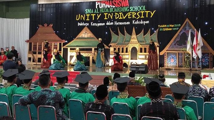 Lulusan SMA Al Huda Tuban Siap Hadapi Era Industri 4.0