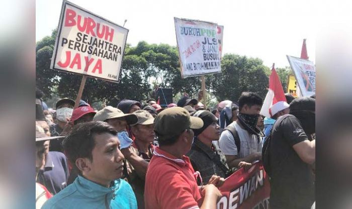 Ribuan Buruh PDP Jember Tuntut Anggaran Penyertaan Modal Ada di P-APBD 2019