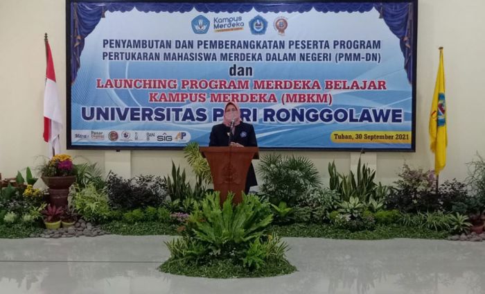 Unirow Tuban Paparkan Berbagai Prestasi dalam Launching MBKM