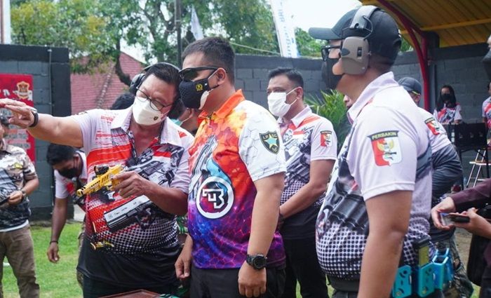 Pacu Prestasi Menembak, Kapolresta Sidoarjo Resmikan Delta Shooting Club