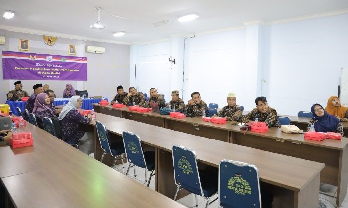 Terima Studi Wawasan DP Pamekasan, Disdik Paparkan Program Pendidikan Unggulan Kota Kediri