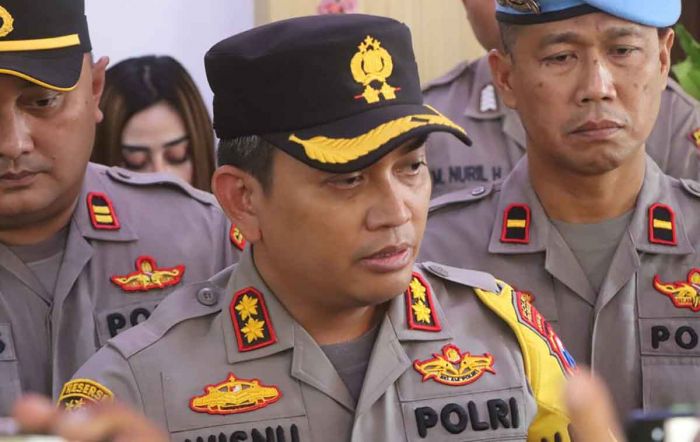 Minta Maaf ke Siswa Magang yang Dibentak, Kapolres Probolinggo Tetap Demosi Suami Luluk Nuril