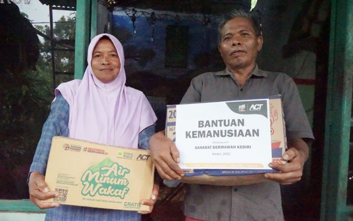 ACT-MRI Kediri Salurkan Bantuan untuk Korban Angin Puting Beliung Tulungagung