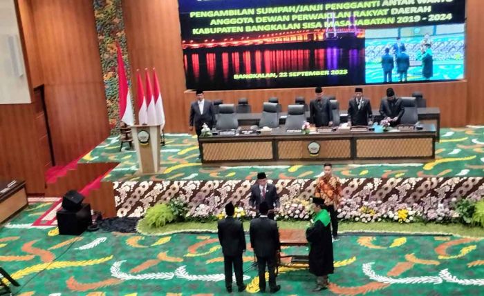 DPRD Bangkalan Lantik 2 PAW dari Fraksi Gerindra