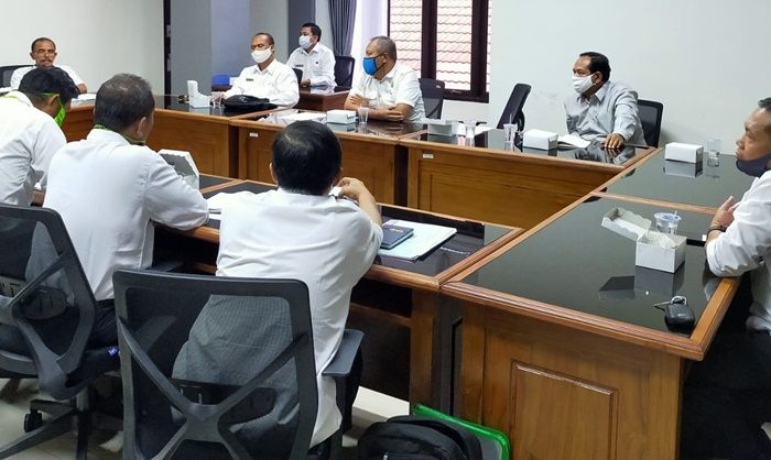 ​Dindik Ngawi Hearing dengan DPRD Soal SMPN 3 Paron