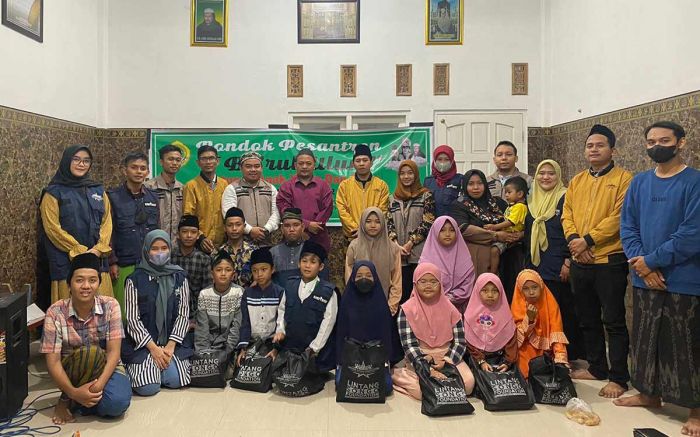 Peduli Sosial, Yayasan Lintang Songo Foundation Gelar Baksos di Pondok Pesantren