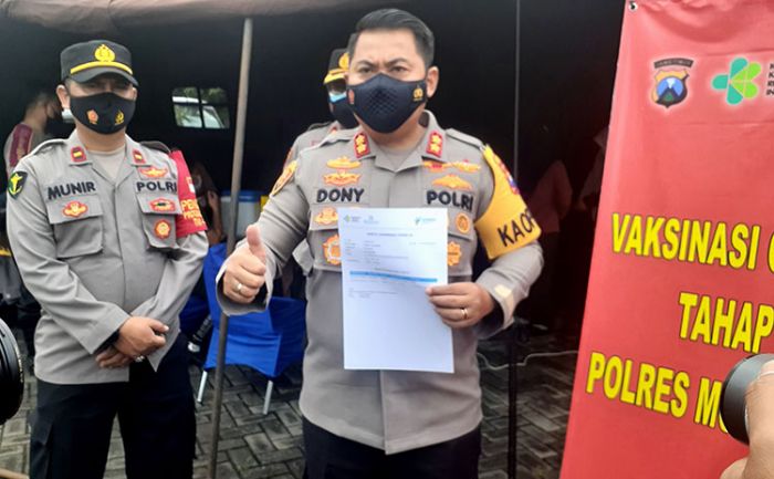 Ratusan Personel dan ASN Polres Mojokerto Terima Vaksinasi Covid-19 Tahap II