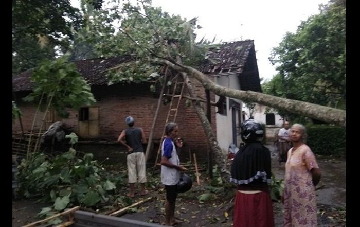 Ini Total Kerusakan Akibat Amukan Puting Beliung di Blitar