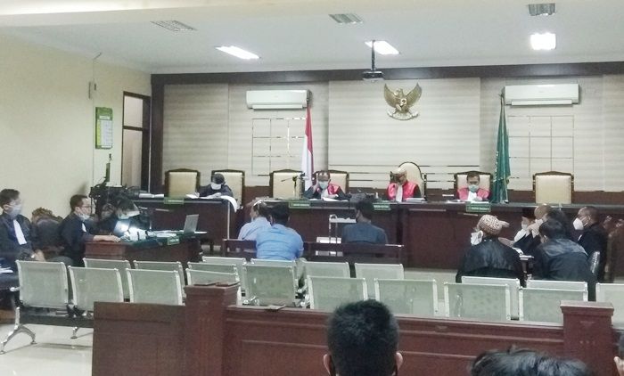 Sidang Kasus Korupsi Bupati Sidoarjo Nonaktif: Naning Akui Serahkan Rp 200 Juta ke Saiful Ilah​