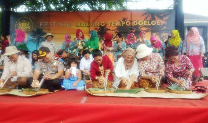 Kenang Perjuangan Pelajar di Malang, Mendikbud Hadiri MTD Berpakaian TRIP 