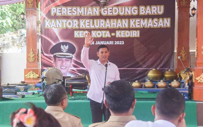 Wali Kota Kediri Berharap Gedung Baru Kelurahan Kemasan Jadi Semangat untuk Beri Pelayanan ke Warga