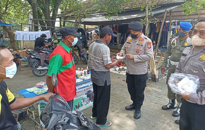 Polres Ngawi Gencarkan Pamor Keris untuk Antisipasi Penyebaran Covid-19