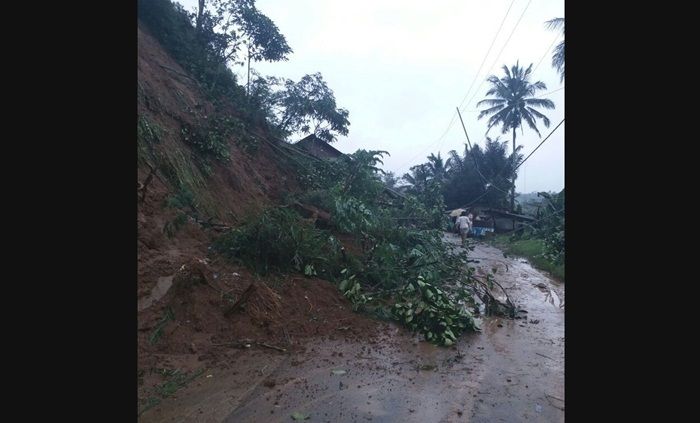 ​4 Jembatan Gantung Putus, Akses Ekonomi Desa di Arjosari-Pacitan Terhambat