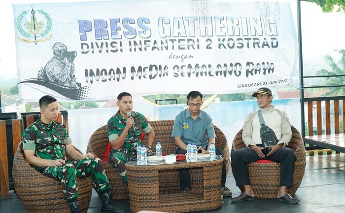 Perkuat Sinergitas dengan Insan Media, Penerangan Divisi 2 Kostrad Gelar Press Gathering