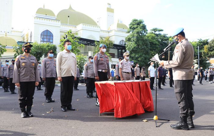 Komitmen Tidak Salahgunakan Narkoba, Personel Bidpropam Polda Jatim Tandatangani Pakta Integritas