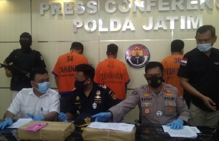 ​Ditresnarkoba Polda Jatim Gagalkan Penyelundupan 6 Kilogram Sabu