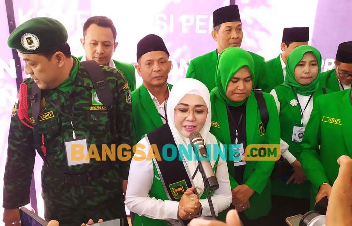 Hari Terakhir, KPU Jombang Terima Berkas Pendaftaran Bacaleg dari PPP dan Golkar