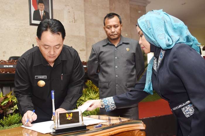 DPRD Kota Kediri Setujui Lima Perda