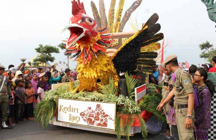 Pawai Mobil Hias, Awali Pembukaan Pekan Budaya dan Pariwisata Kediri ke 11