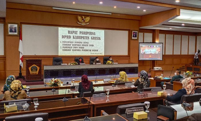 DPRD dan Bupati Gresik Sepakat Lanjutkan Pembahasan 6 Raperda Tahap I Tahun 2021