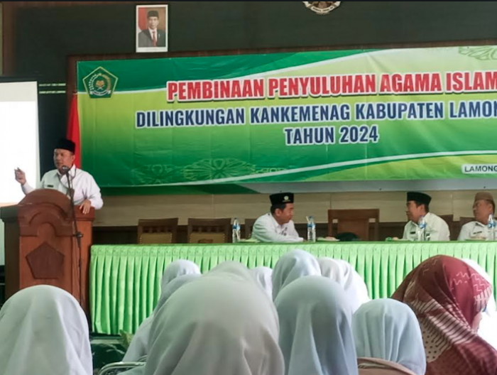 Kabid Penais dan Zawa Kemenag Jatim Berikan Pembinaan Penyuluh Agama Islam Lamongan