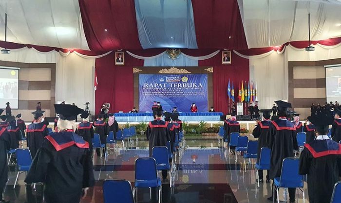 UTM Gelar Wisuda 