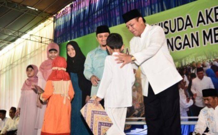 13 Ribu Penghafal Alquran Padati Alun-alun Lamongan, Kukuhkan Lamongan sebagai Bumi Santri