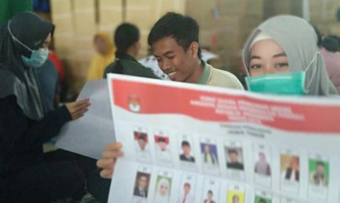 Bawaslu Pacitan Temukan Jumlah Bendel Surat Suara yang Kurang dan Lebih