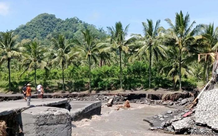 Usai Dilanda Banjir Lahar Dingin Semeru, Pemkab Lumajang Perbaiki Sejumlah Infrastruktur