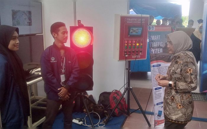 PNM Gandeng PT INKA Resmikan Laboratorium Perkeretaapian Sekaligus Gelar Festival Vokasi