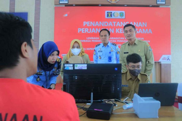 Jelang Pemilu 2024, Dispendukcapil Cek NIK 515 Warga Binaan Lapas Pemuda Kelas IIA Madiun