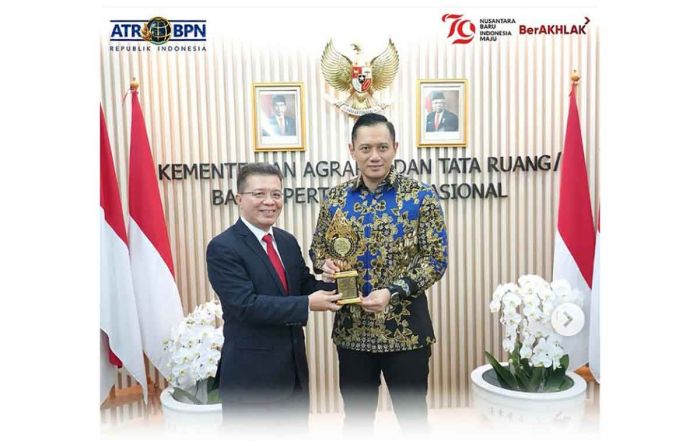 Menteri ATR/BPN Sabet Penghargaan Sebagai Pendorong Investasi Melalui Agraria