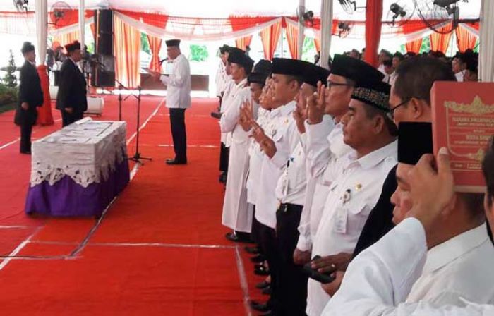 Hampir Seluruh Camat Kabupaten Gresik Dirotasi