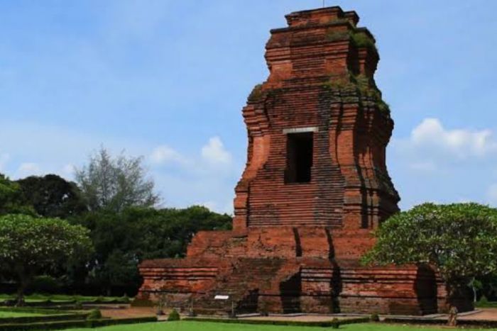 Tiket dan Daya Tarik Candi Brahu Mojokerto Bulan ini